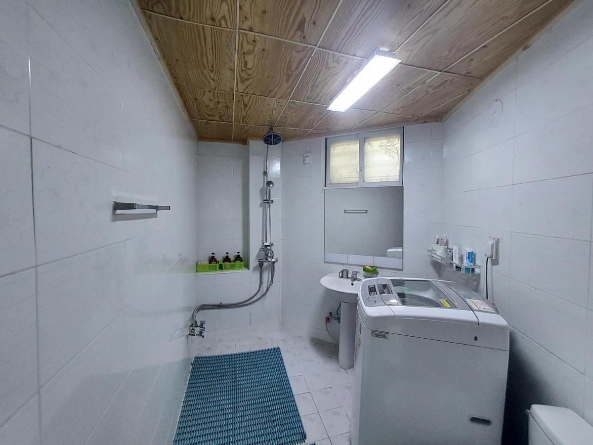 J&J Guesthouse Jeonju Exterior photo